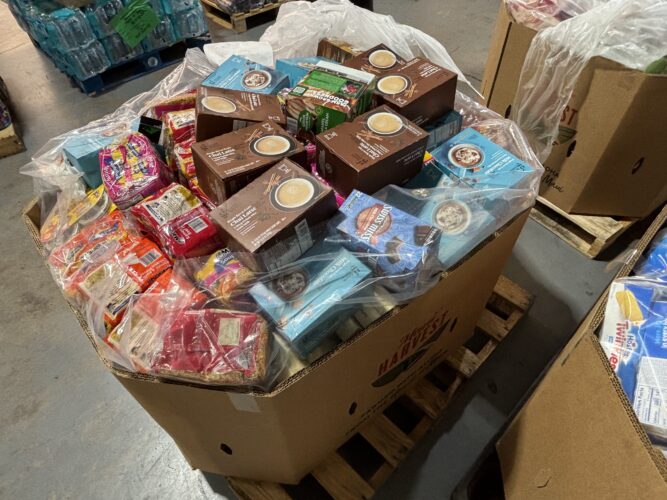 Maui Food Bank airlifting food to Molokai